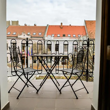 Wetzlerov Dom Apartment *