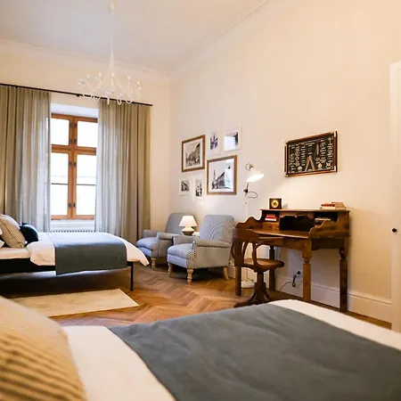 Wetzlerov Dom 트르나바